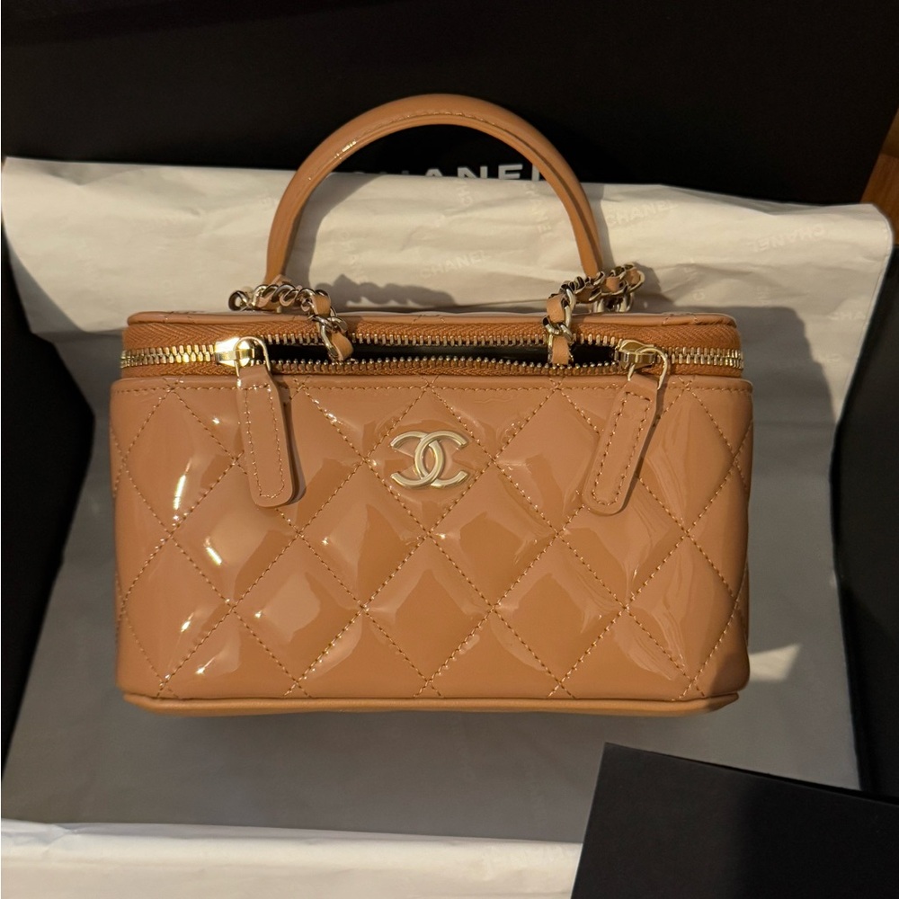 CHANEL Timeless Classic Handle Clutch Chain Patent Calfskin Shiny Gold Hardware - Picture 1 of 14